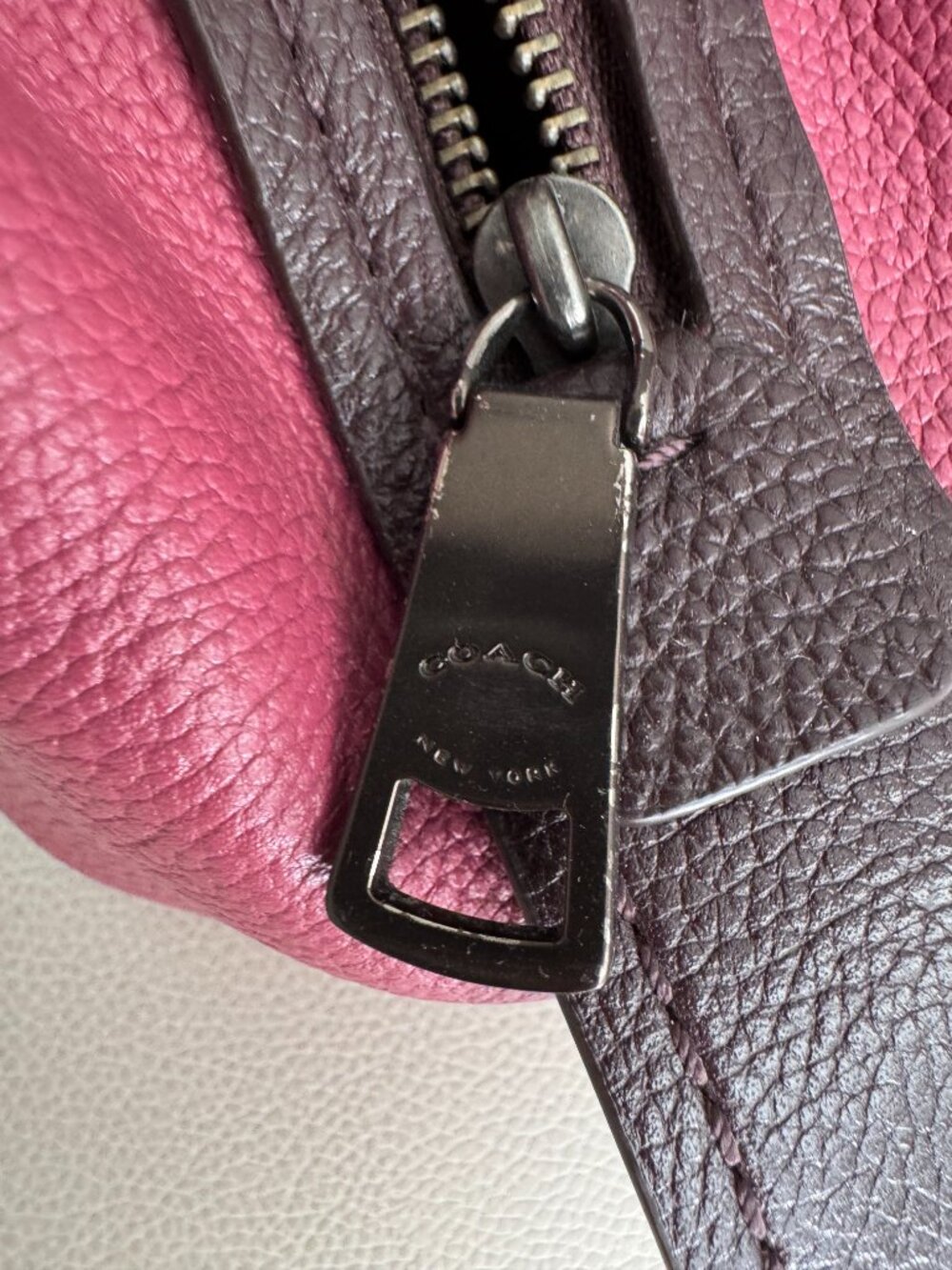 COACH Retail Dalton 31 Colorblock Pebble Leather Hobo Whipstitch 76068 - Picture 10 of 13
